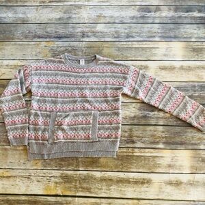 17. Girls gorgeous knit sweater! Size 14